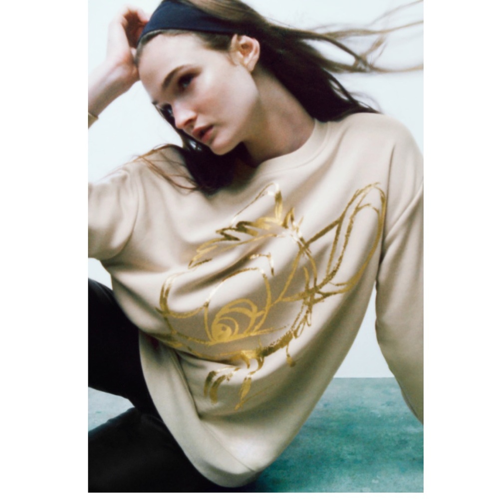 Zara Bambi Disney sweatshirt - Picture 3 of 11